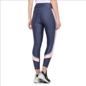 🛑CLEARANCE‼️ 🆕 Under Armour HeatGear® Ankle Leggings Blue w/ pink & purple